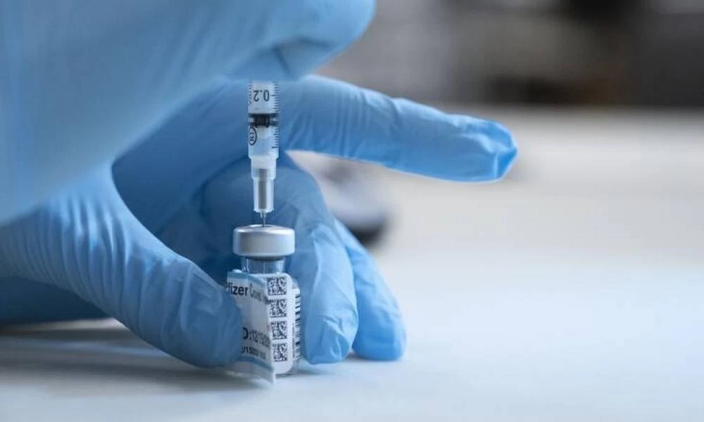 Εμβολιασμοί: 4 στους 10 πολίτες άνω των 80 ετών απέχουν από την εκστρατεία «Ελευθερία»